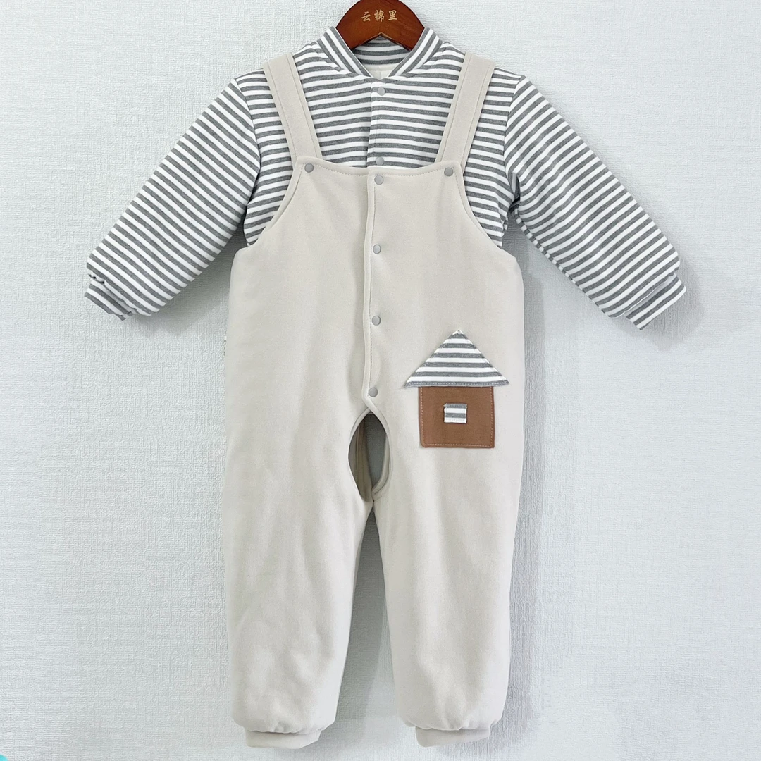 新款背带套装，100g薄棉（可穿20度左右气温），春秋款