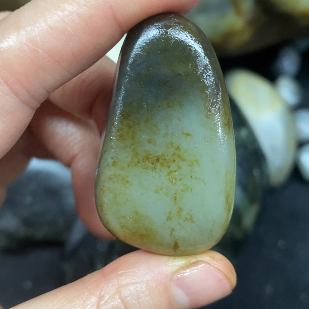 未镶嵌和田玉（糖玉）挂件