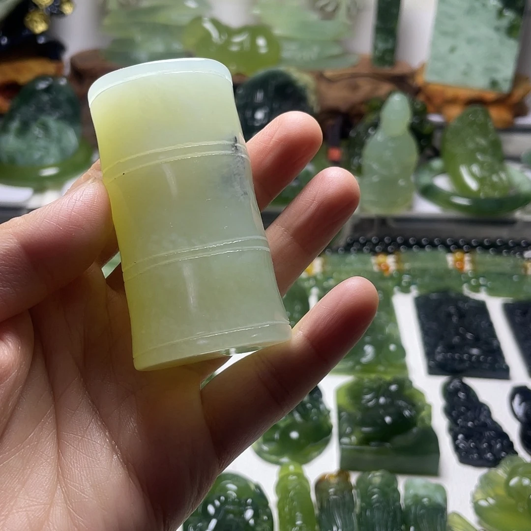 蛇纹石玉未镶嵌手把