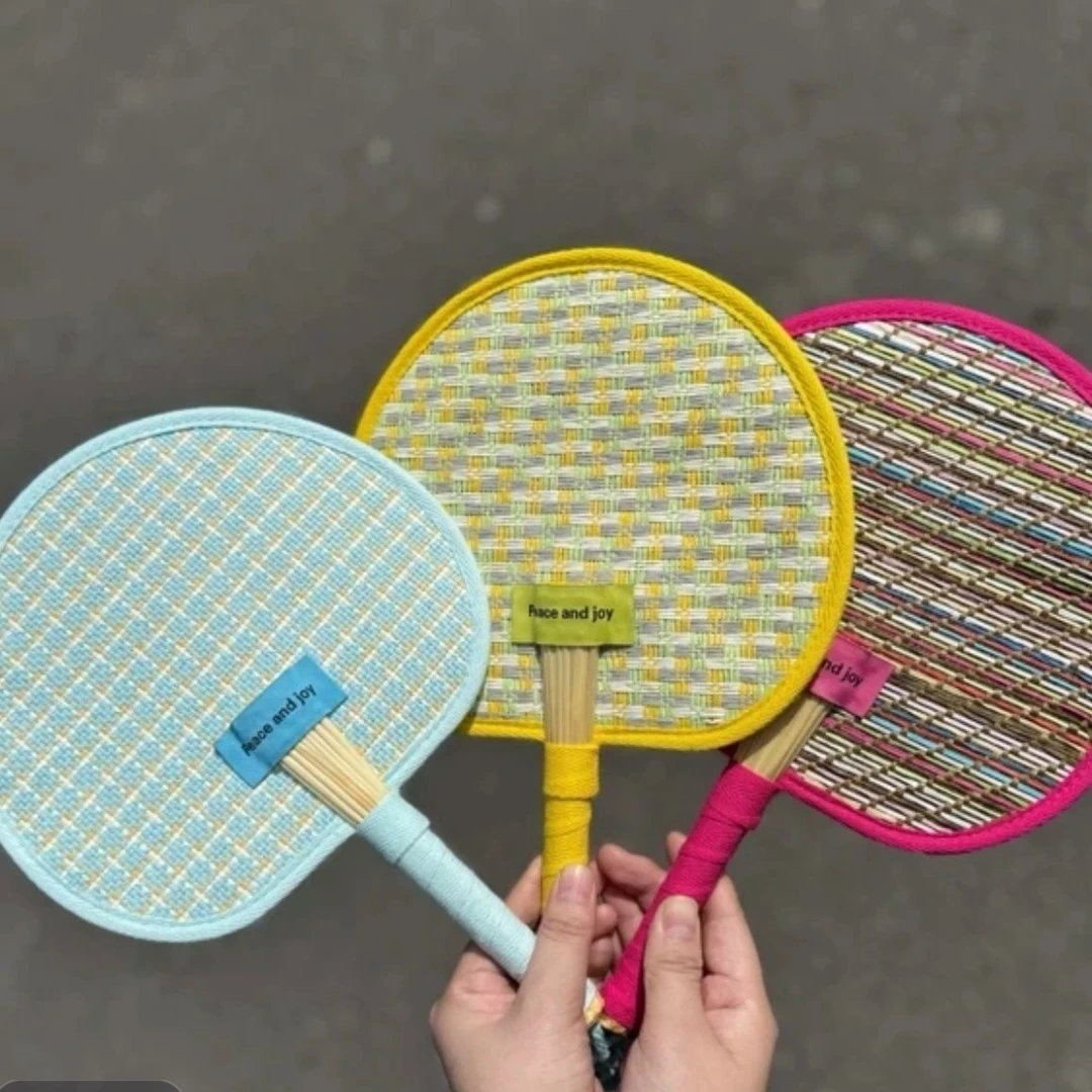 多巴胺夏日便携麦秆蒲扇可爱手摇扇少女心圆形爱心桃花公主扇子g