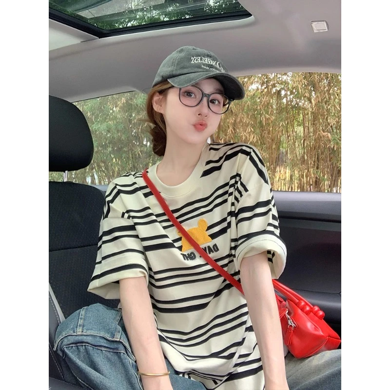 胖妹妹240斤减龄小熊刺绣条纹t恤女短袖2025新款夏季宽松大码上衣