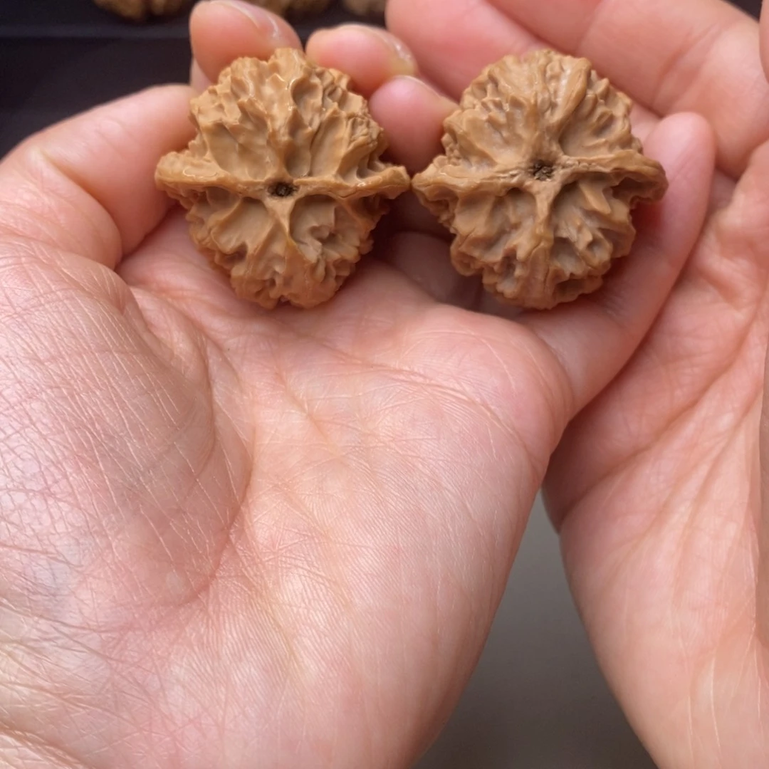 吊坠文玩核桃苹果