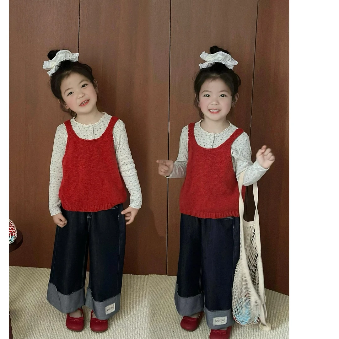 2025春装新款女宝洋气红背心打底衫牛仔直筒裤时髦三件套休闲裤子