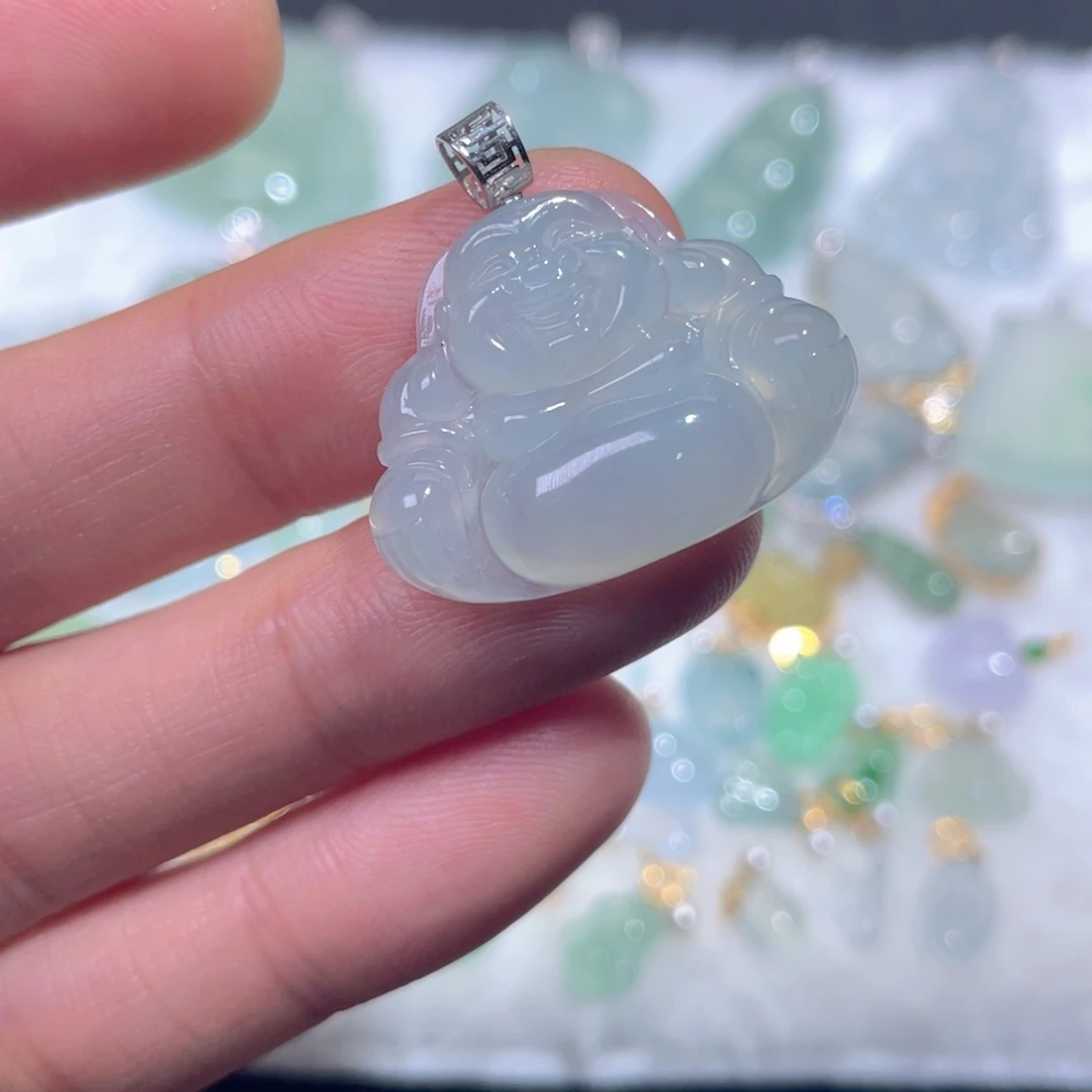颈饰18K金镶嵌翡翠翡翠