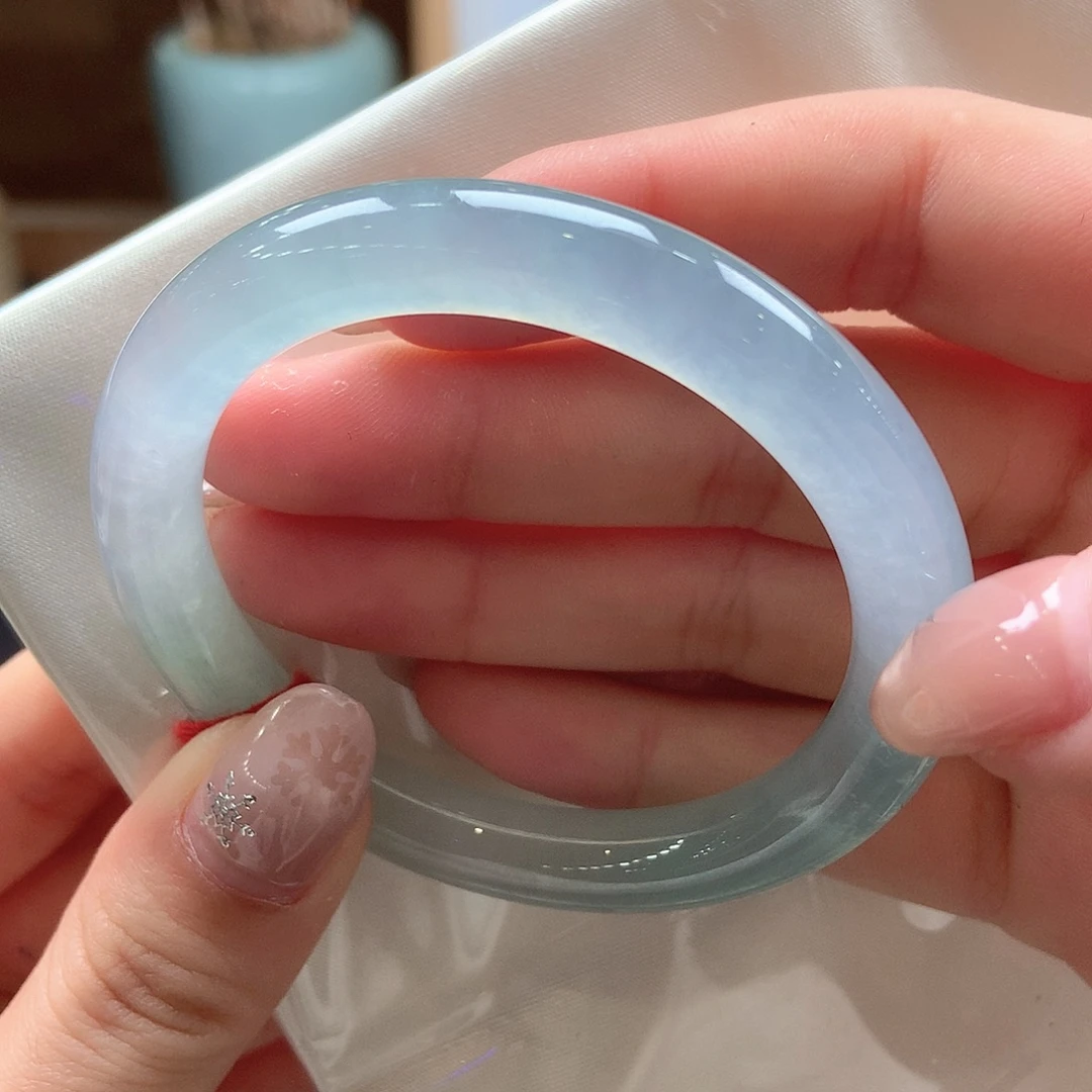 翡翠未镶嵌手镯冰透晴水2号