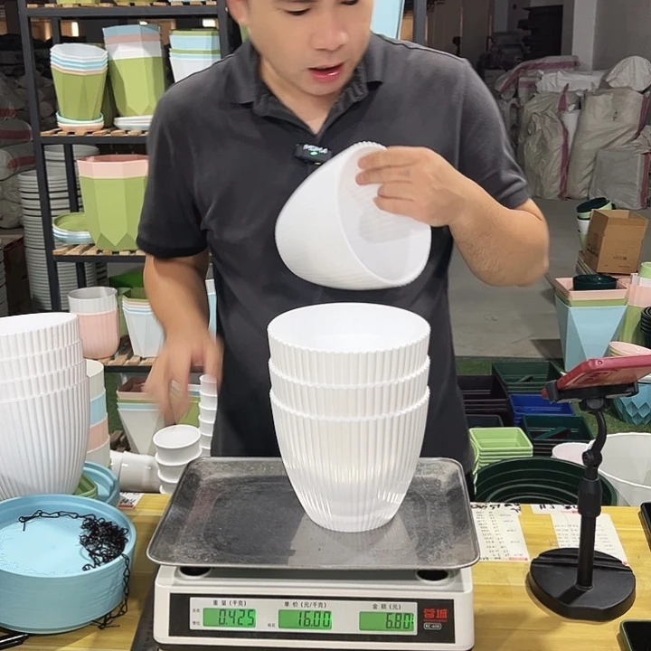 微瑕竖纹口17高14白色4个无托