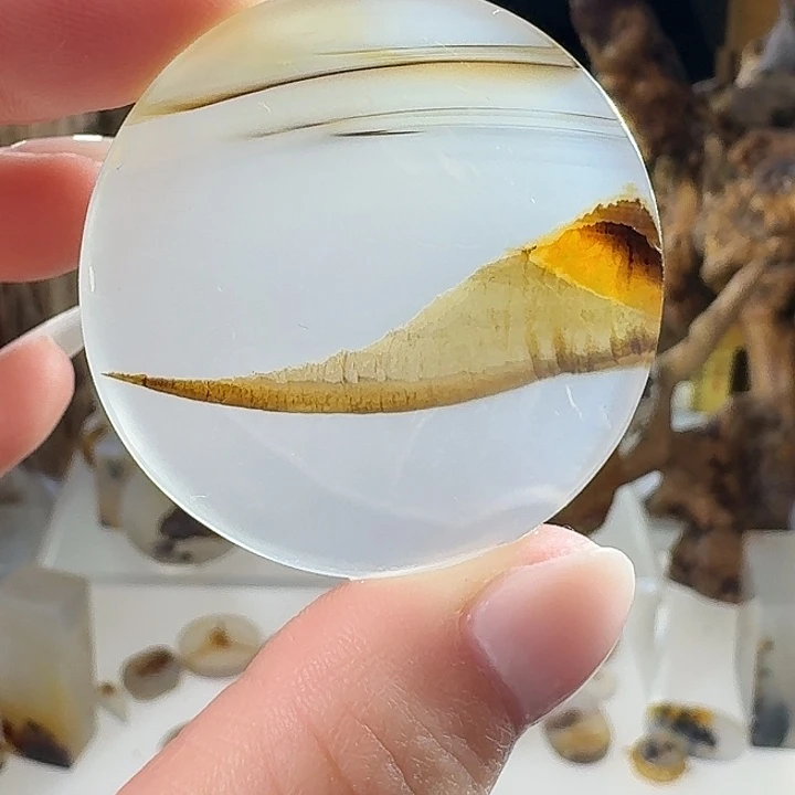 玛瑙/玉髓未镶嵌珠宝奇石