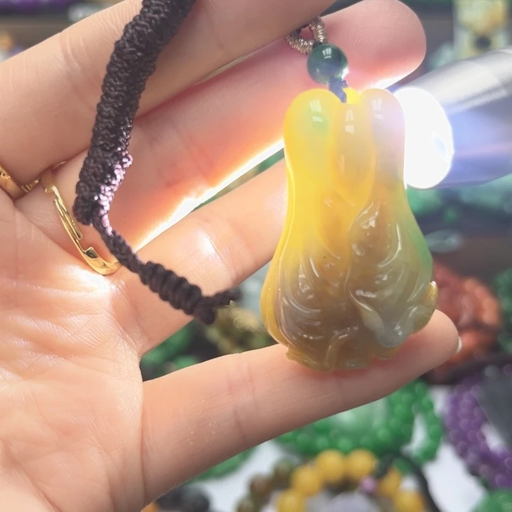 翡翠未镶嵌颈饰项链43
