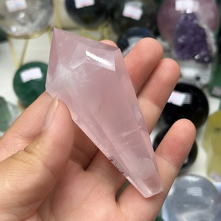 水晶珠宝半成品未镶嵌97克粉水晶权仗