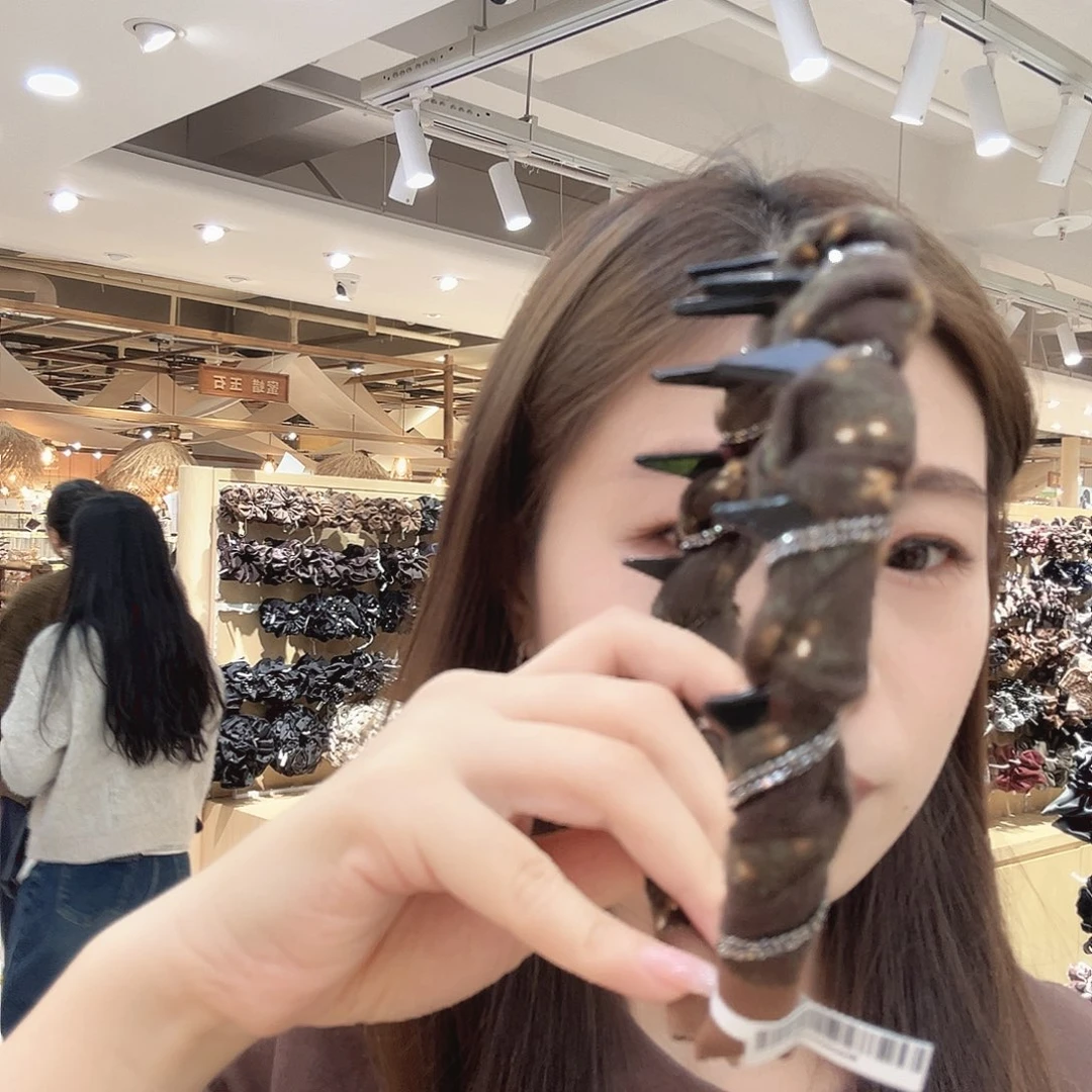 皮质铁合金咖色碎花发箍