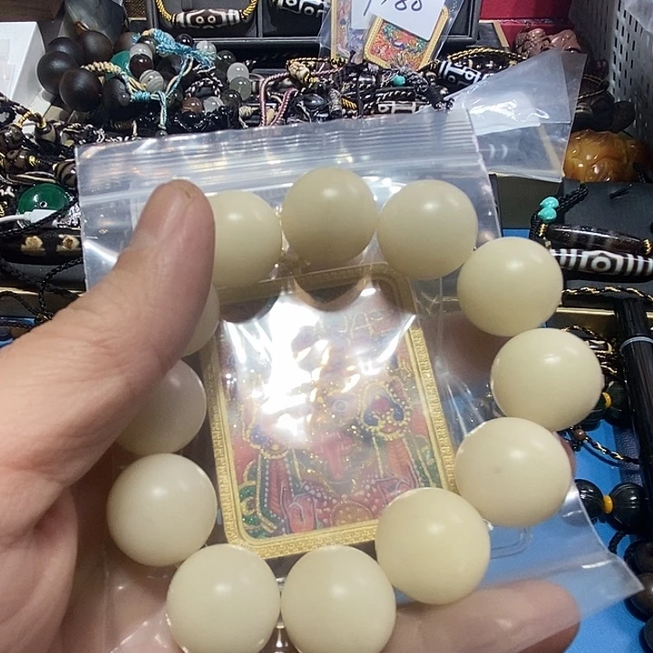 白玉菩提手串来****182号