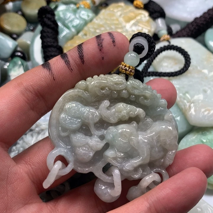颈饰未镶嵌翡翠保真天然a货翡翠