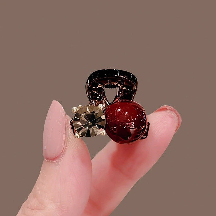 红色珍珠迷你小抓夹女前额侧边小夹子2024新款刘海夹水钻发夹发饰