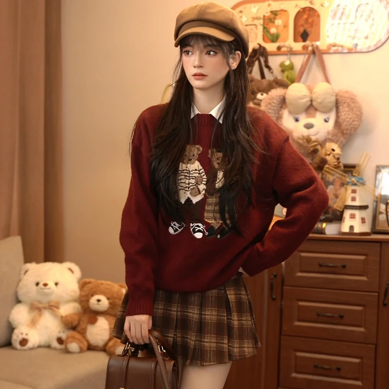复古小熊提花针织衫女春秋冬2025新款休闲百搭宽松圆领卡通毛衣