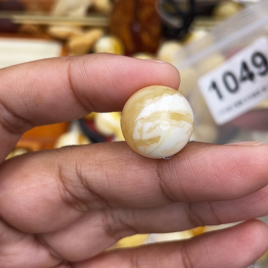 蜜蜡未镶嵌珠宝奇石粉17.2