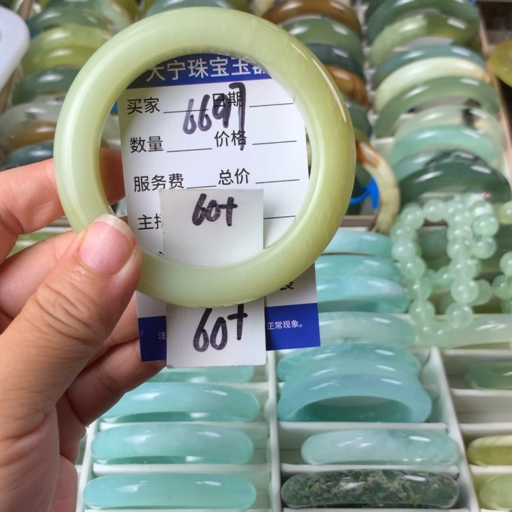 未镶嵌蛇纹石玉手镯6697