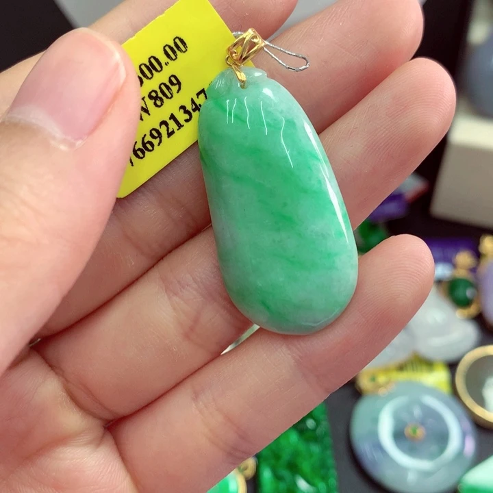 翡翠18K金镶嵌吊坠(不含链)