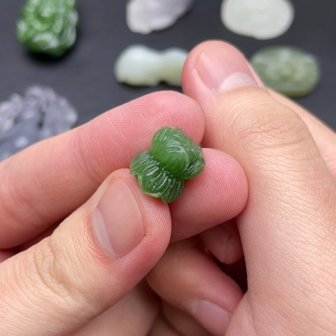 【闪购商品】颈饰未镶嵌和田玉