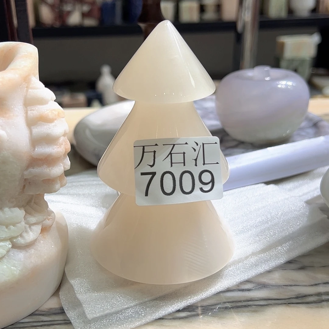 石材7009淡粉圣诞树