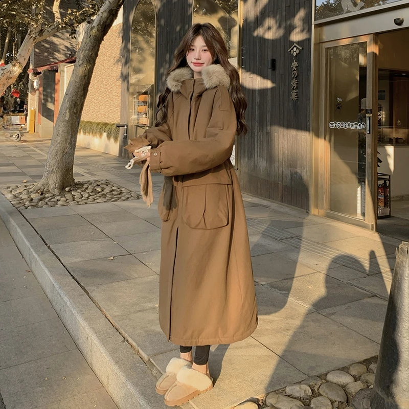 焦糖色连帽加绒中长款派克服女冬季2025年新款宽松工装棉衣外套潮
