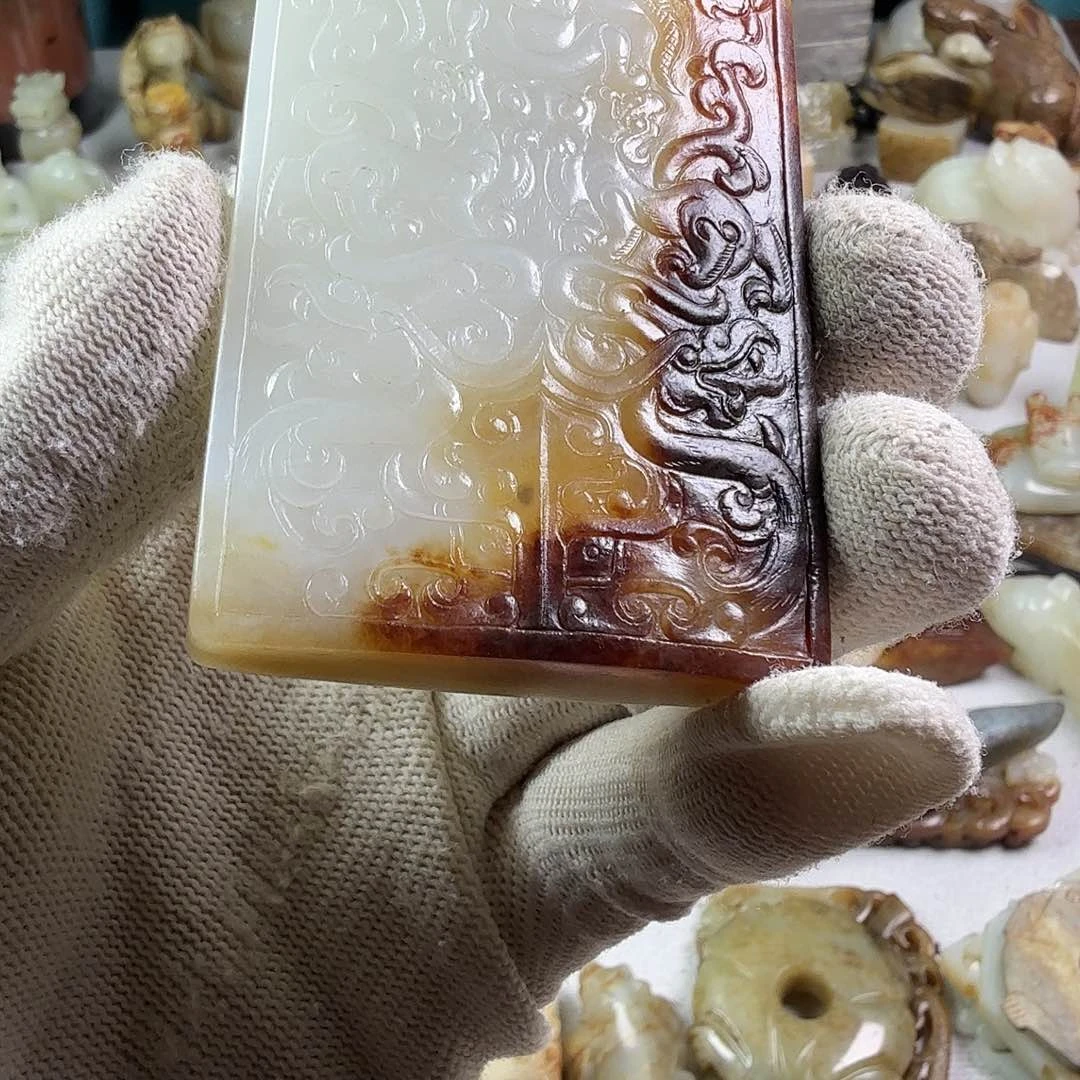 蔡***和和田玉（糖玉）未镶嵌车挂