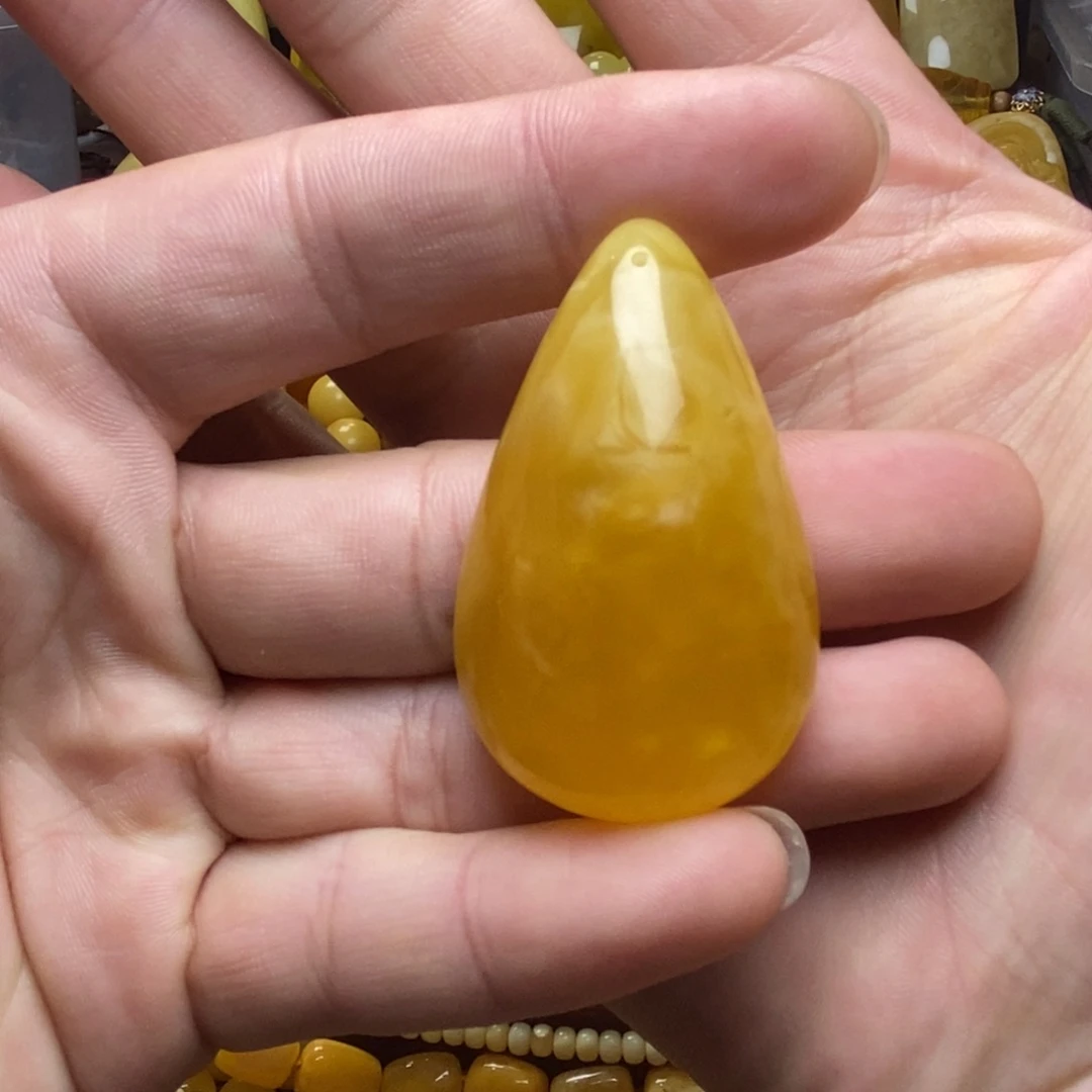 琥珀未镶嵌裸石蜜蜡