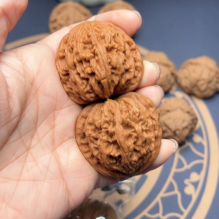 文玩核桃把件41虎头