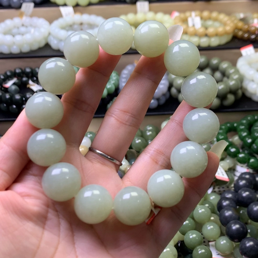 皮***丘手链未镶嵌和田玉