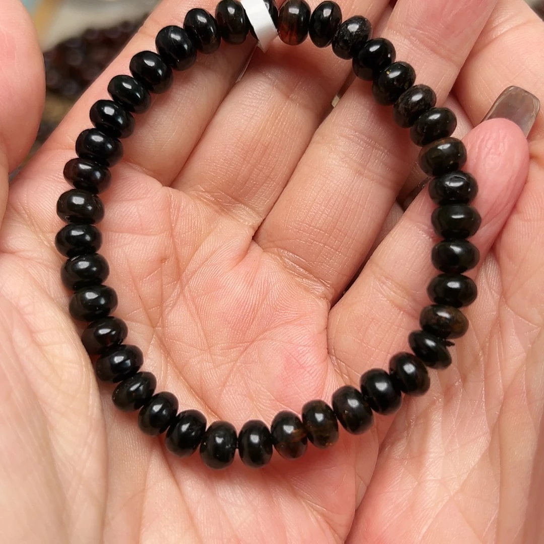 琥珀未镶嵌裸石抚顺琥珀10484七