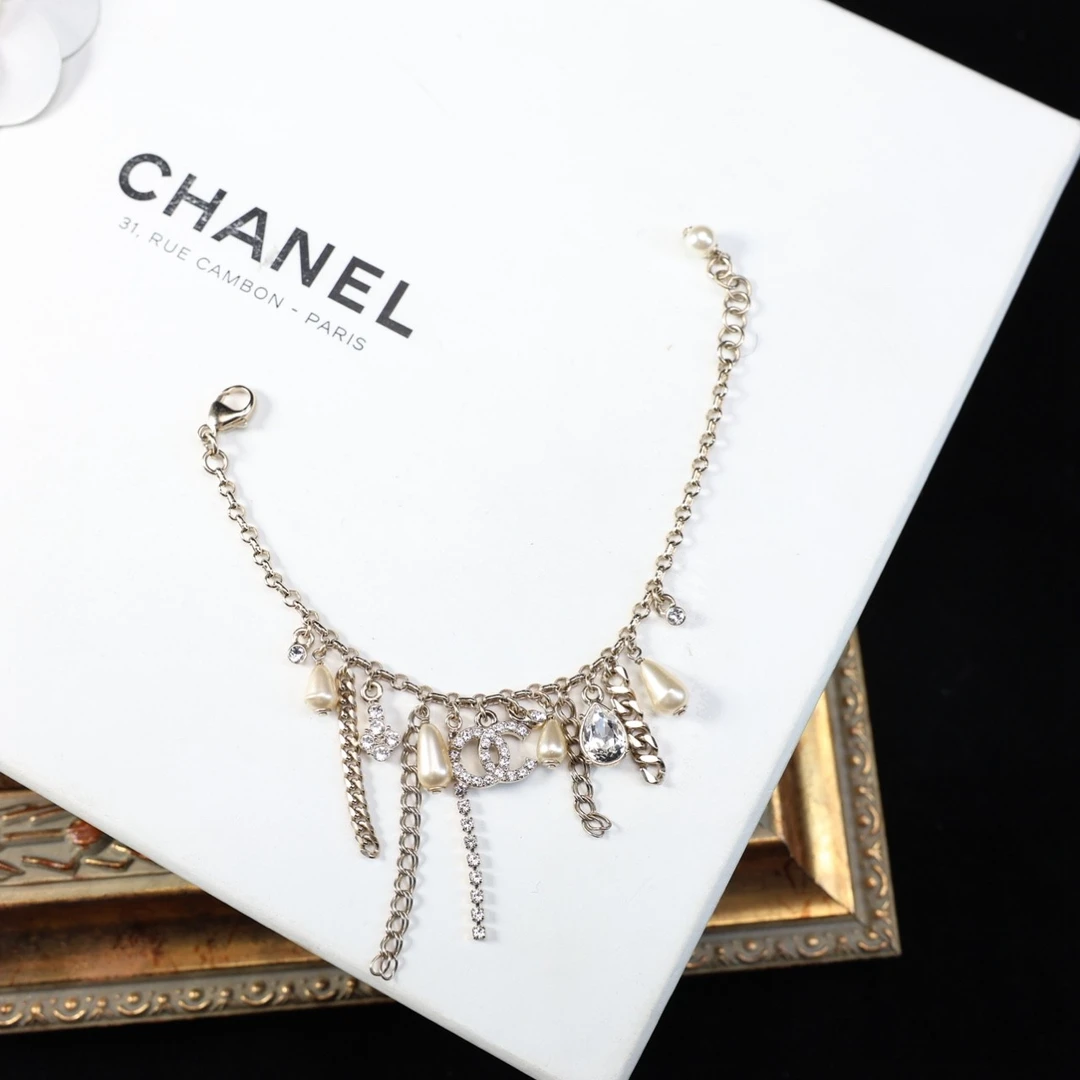 95新 Chanel/香奈儿 柚礼中古/香奈儿多元素珍珠莱茵石手链xp