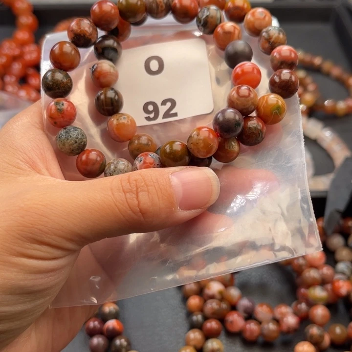 南红玛瑙未镶嵌多样性发货默认微瑕称重10mm2条