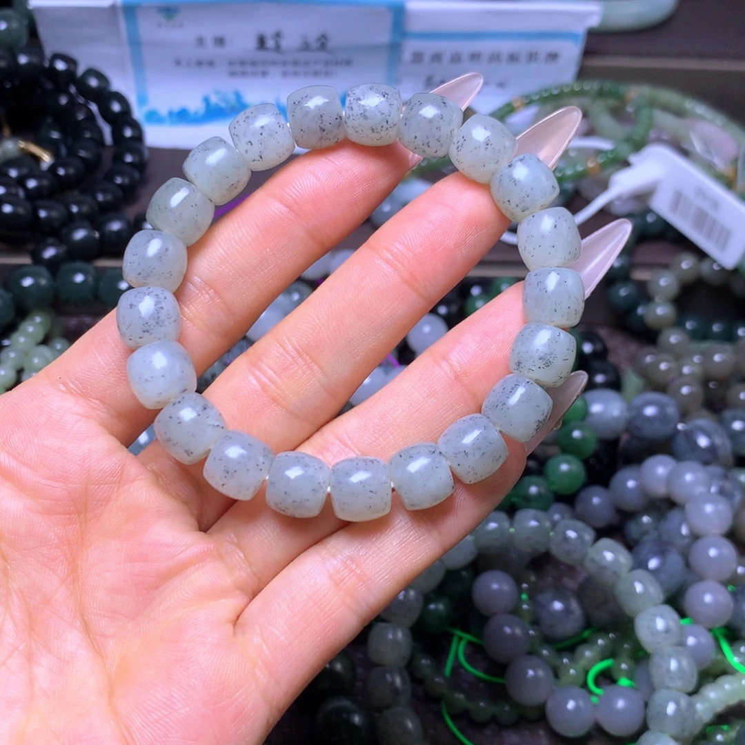 和田玉未镶嵌手串卡10