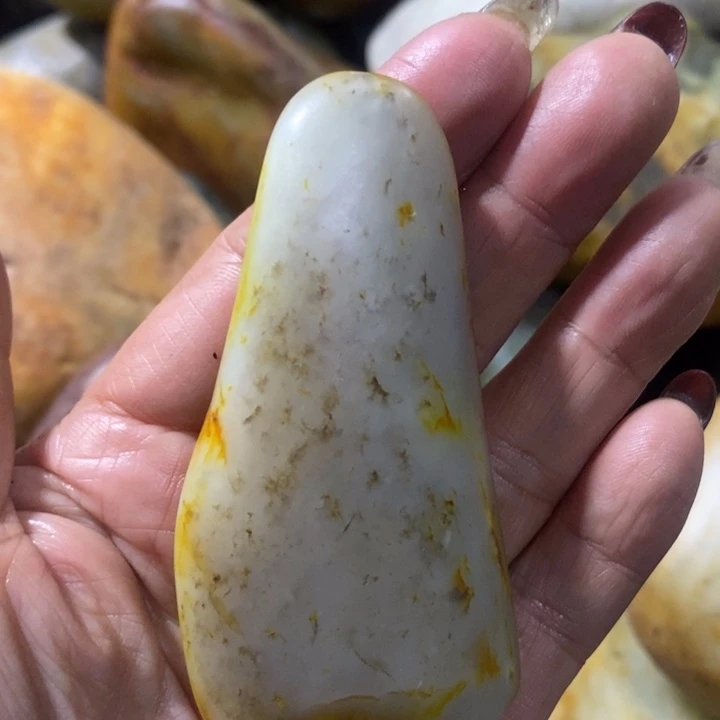 颈饰未镶嵌和田玉22