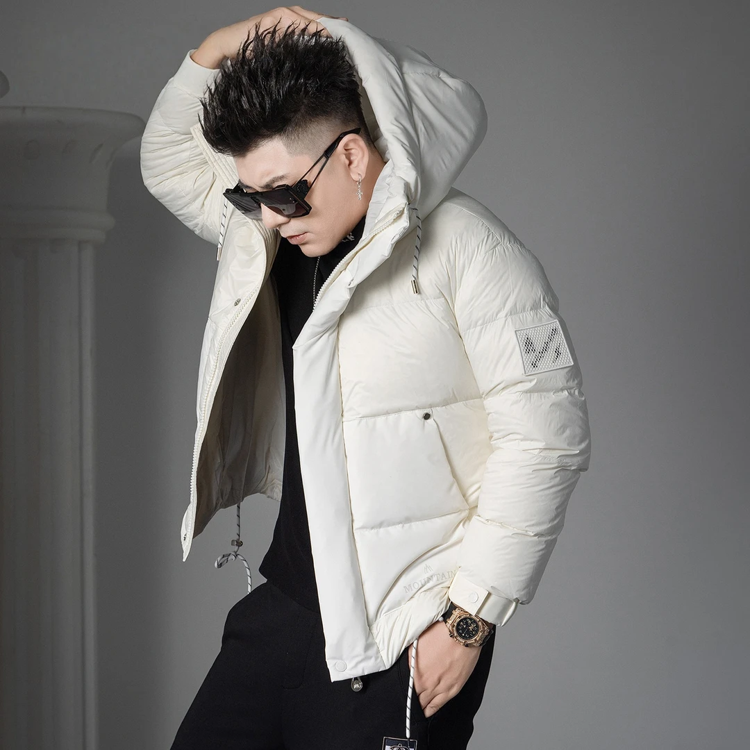 男士高端时尚羽绒服2026新款潮流徽章保暖外套冬季白鸭绒防寒服