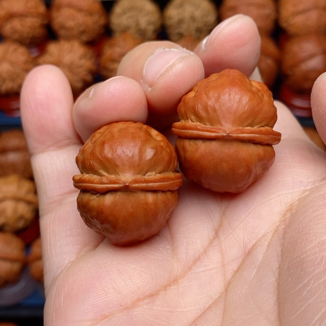 把件文玩核桃手捻元宝墩