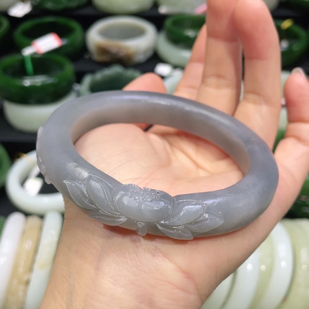 未镶嵌手镯和田玉66