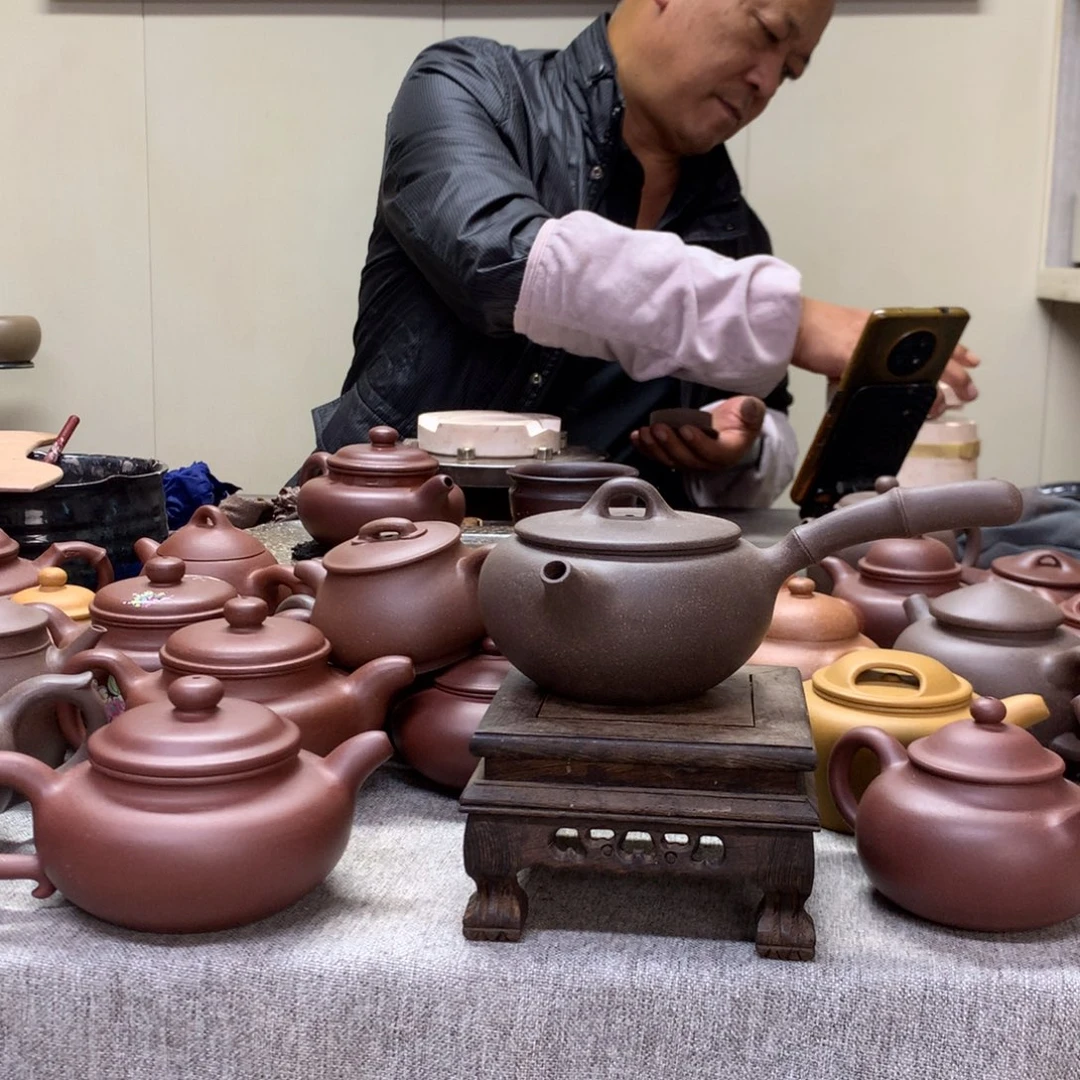 紫泥茶壶侧把壶半手工制作