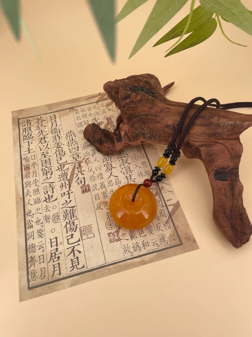 D021蜜糖红平安扣吊坠素绳
