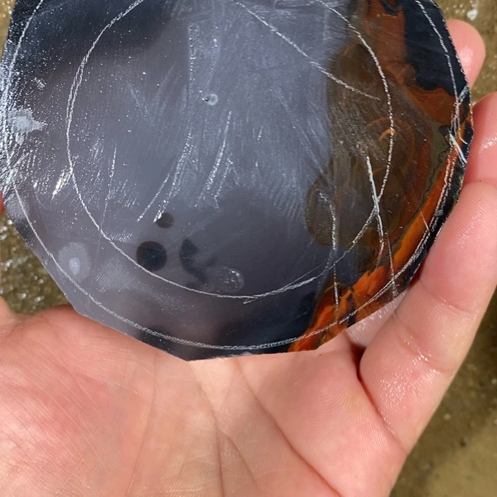 定制玛瑙M****见