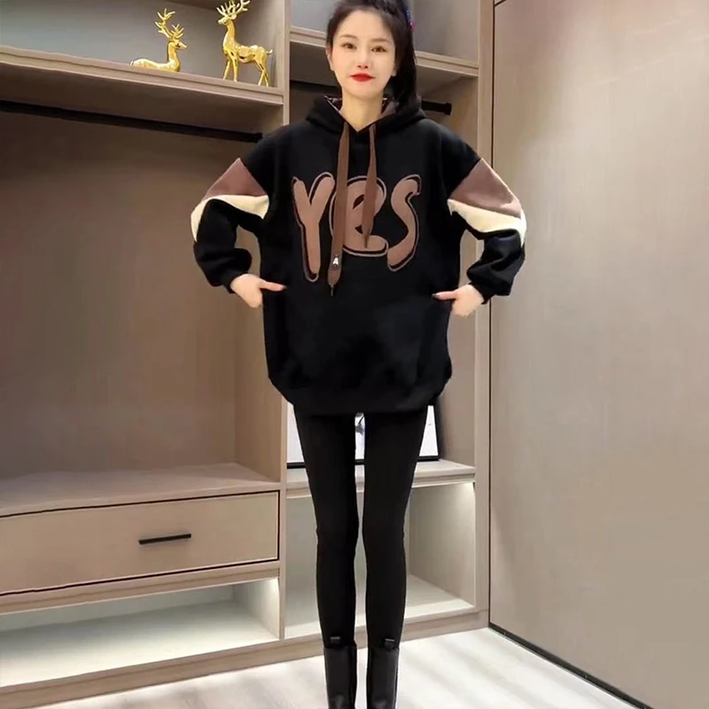 2025年休闲印花时尚连帽新款减龄上衣百搭韩版春秋季女装宽松卫衣