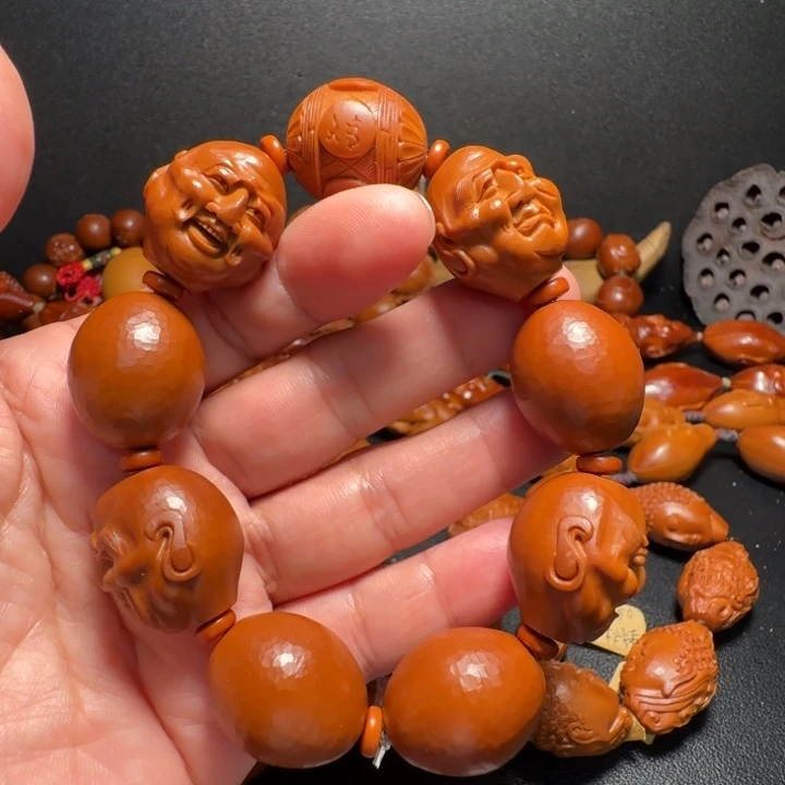 橄榄核手串喜怒哀乐