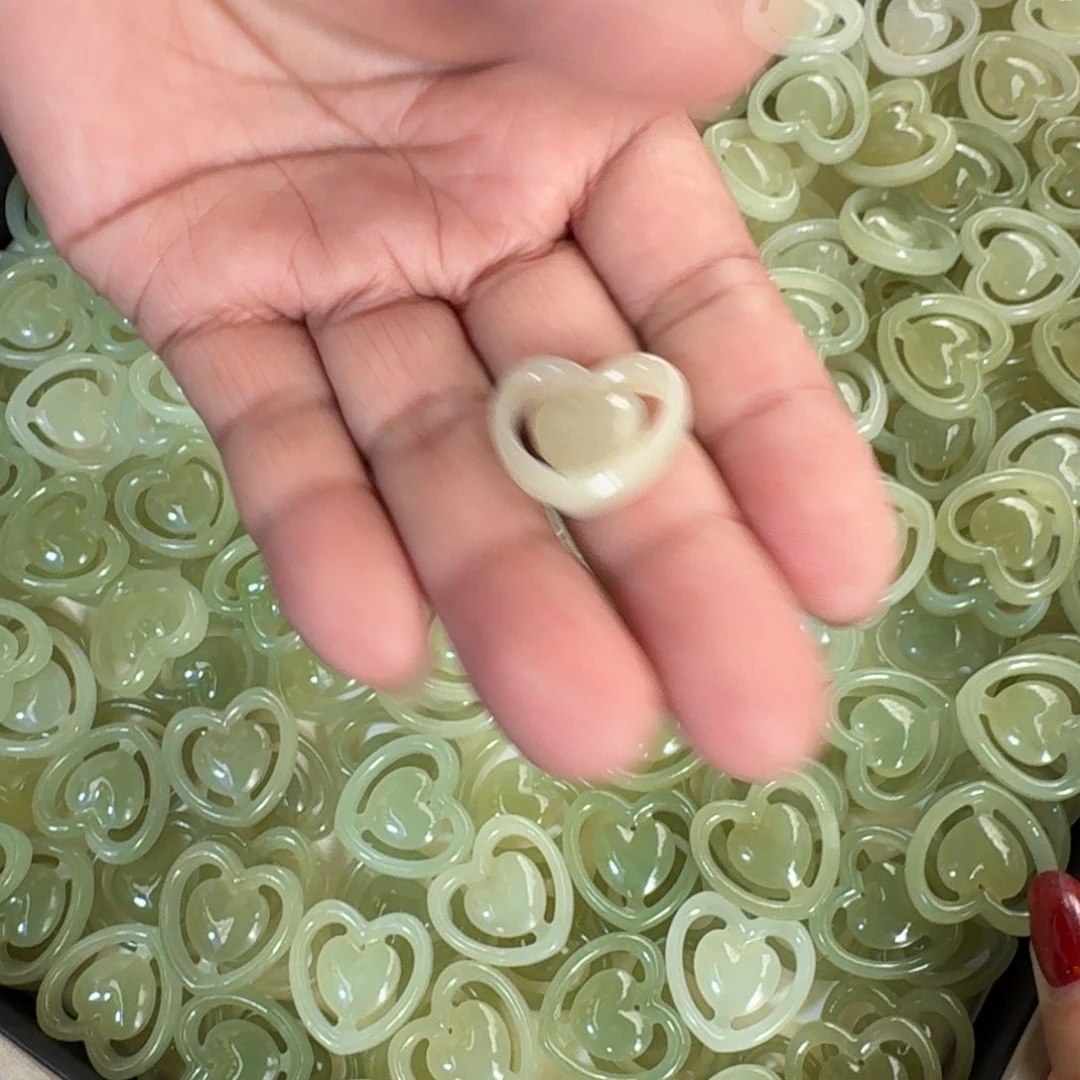 和田玉未镶嵌颈饰多样性发货 拍一发一