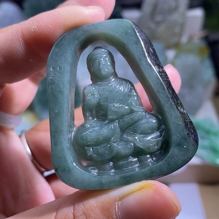【闪购商品】颈饰未镶嵌翡翠阿咪