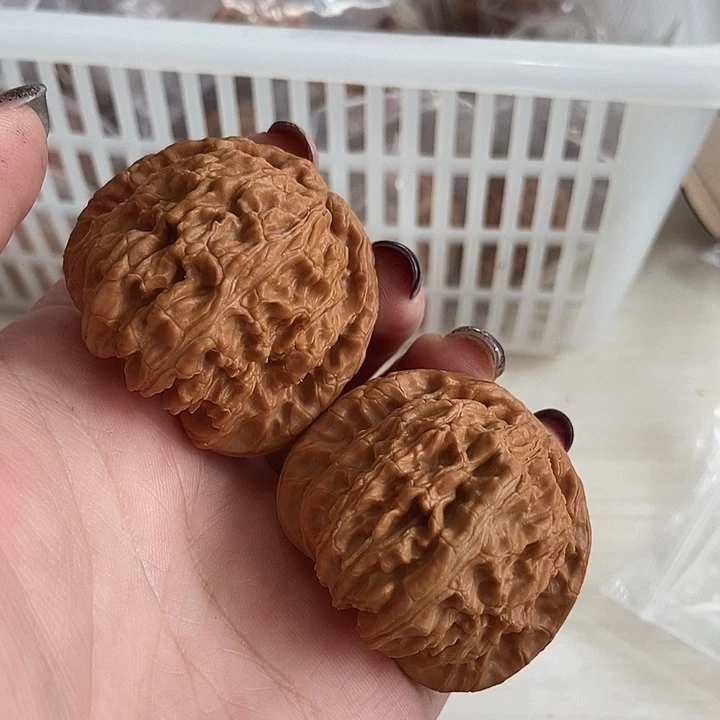 吊坠文玩核桃44白狮子