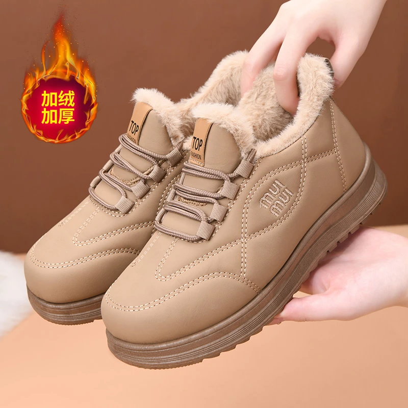冬季新款老北京棉鞋女加绒加厚保暖中老年妈妈棉靴厚底防滑雪地靴
