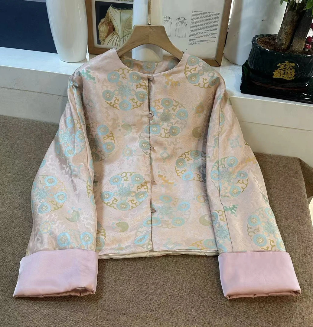 深圳南油新中式圆领提花棉服-07