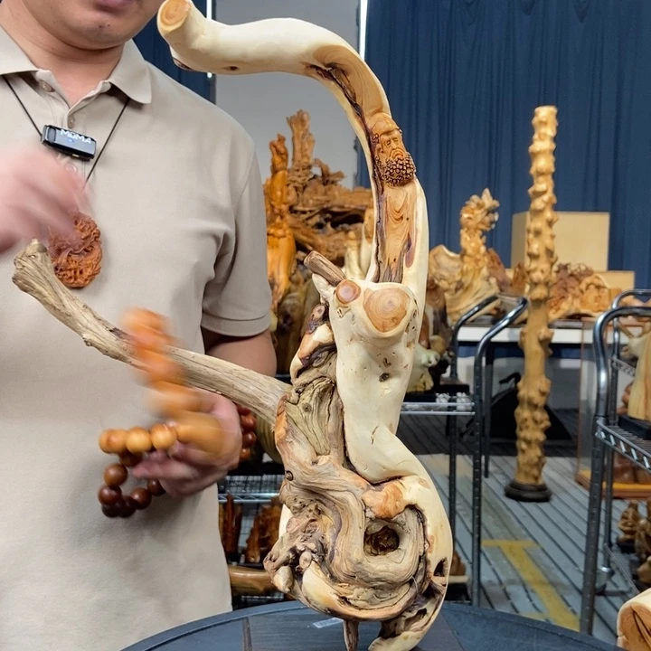 柏木（崖柏）随型摆件