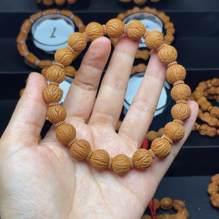 ꧁***꧂吊坠桃核满天星^_^