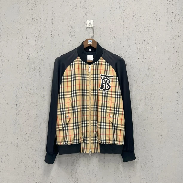 99新 BURBERRY/博柏利 burberry格纹拼接刺绣logo飞行员夹克50码