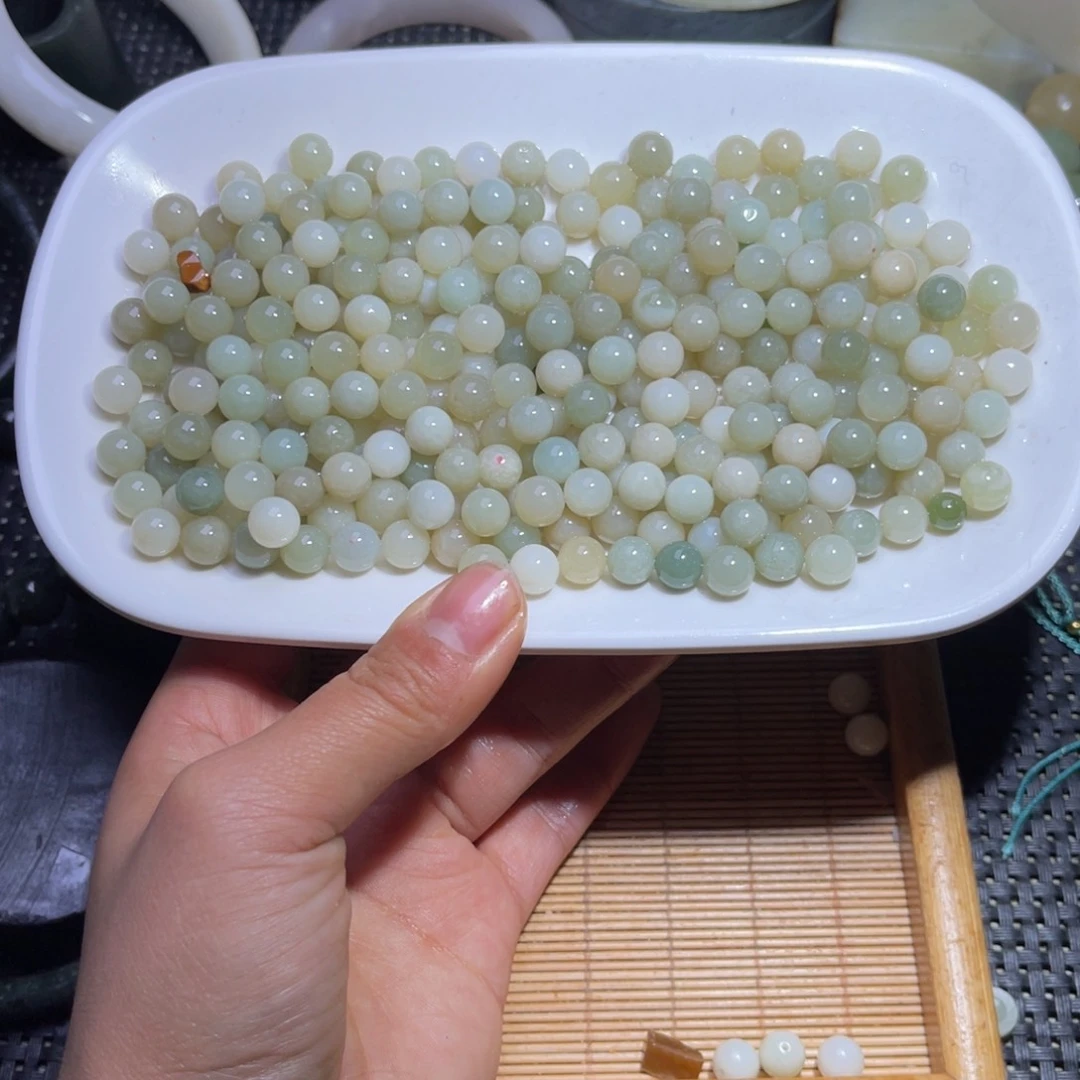 未镶嵌和田玉车挂